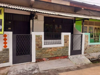 Rumah Dijual di Perumnas Depok Timur Sudah Jadi Kontrakan 3 Pintu