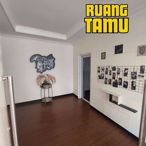 Rumah Dijual Mewah dan Nyaman di Komplek Kembar Bandung