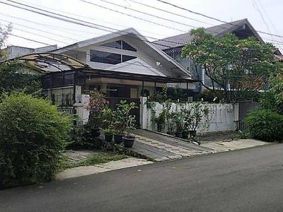 Rumah disewakan di Pondok Indah