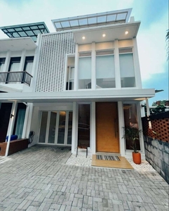 Rumah Full Furnished Siap Huni di Cigadung, Bandung