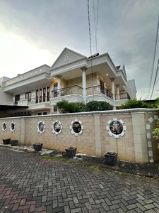 Rumah hook di jual di Citra 3 Tangerang