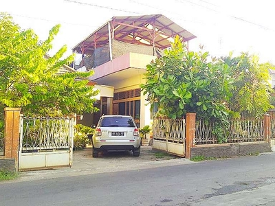 Rumah Klasik Prawirotaman Kampung Bule