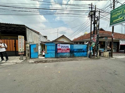 Rumah komersil cimanggu jalan raya