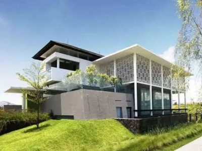 RUMAH LUX MODERN KONTEMPORER KOTA BARU PARAHYANGAN BANDUNG