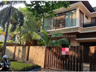 Rumah mewah dan lokasi premium di Pondok Indah, Jakarta Selatan