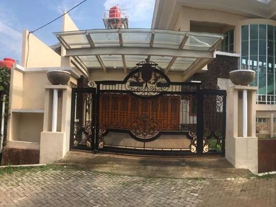 Rumah Mewah di Kalipancur Kota Semarang Dekat Akses Masuk Tol Manyaran