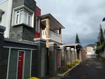 Rumah Mewah di Perum Baranang Siang Indah Kota Bogor