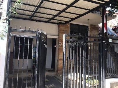 Rumah Murah Semi Furnish 1,5 Lantai Siap Huni Dekat Pasar Modern Di Taman Puspa Raya Citraland Surabaya Barat