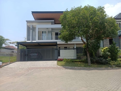 Rumah new di Selat Golf Citraland dekat Pakuwon Mall Surabaya Barat