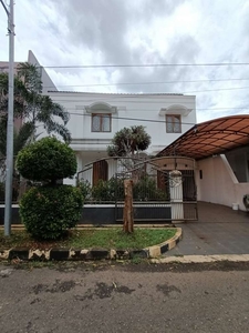 Rumah second siap huni startegis di Tanjung Barat Indah Jakarta Selata