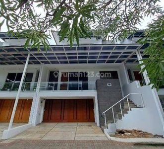 Rumah Sewa 3 Lantai Fully Furnished di Pangkalan Jati Cinere Depok