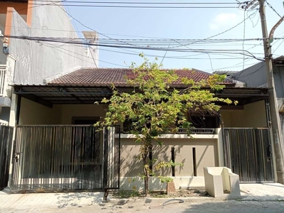 Rumah Siap Huni di Sutorejo, Kota Surabaya