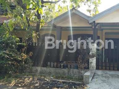 RUMAH SIAP HUNI I RUNGKUT BARATA