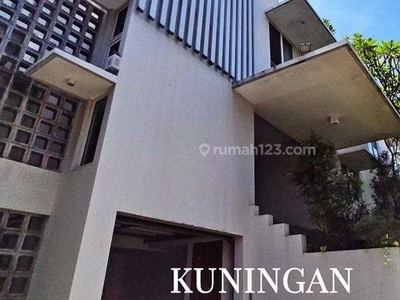 Rumah Siap Huni Lingkungan Tenang Area Kuningan