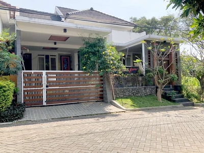 Rumah terawat dan siap huni di Tirtasani karangploso hos6790801