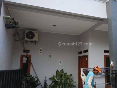 Sewa Rumah siap huni strategis di Pejuang Pratama Hi Bekasi