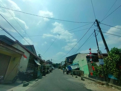 Tanah Area Perumahan Dekat D'Mall Depok Harga Terjangkau