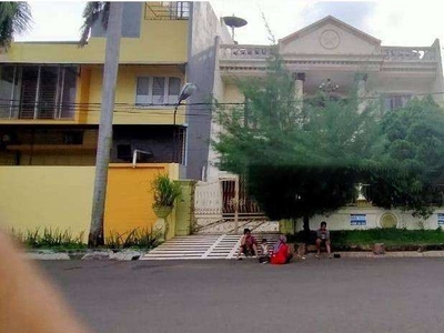 Tanah Beserta Bangunan Mewah di Citra Garden, Jakarta Barat