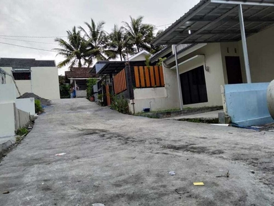 Tanah dekat UMY jogja, dalam cluster hanya 2 jutaan/m2