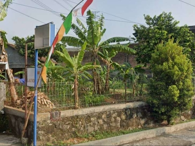 Tanah Dijual Pinggir Jalan di Beji Ungaran Timur : SHM Ready