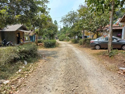 Tanah Kebun Durian Unggulan pinggir jalan masuk mobil, SHM, 1 Ha,120rb