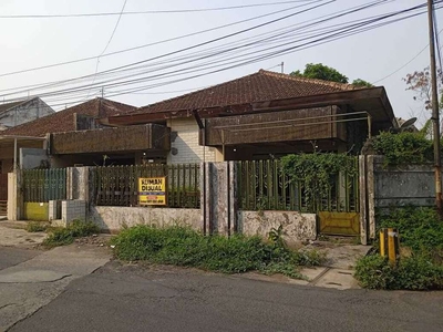 Tanah Posisi Hook Lokasi Di Jl. Bunga Flamboyan,Cocok Untuk Rumah Kost