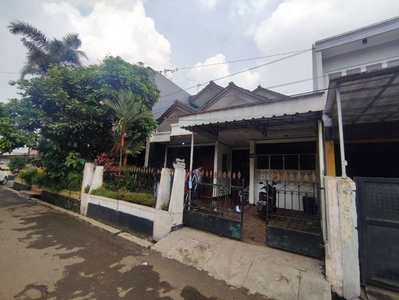 (TURUN HARGA) Dijual Rumah Daerah Regol Bandung Lokasi Dan Akses Bagus