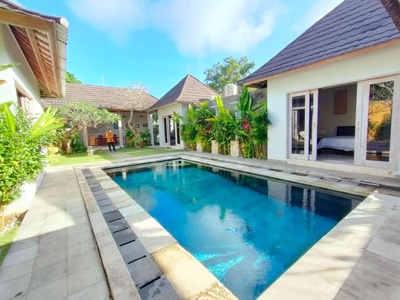 VILLA UNGASAN JL TOYA NING NEAR MELASTI BEACH