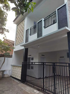 Dijual Rumah Baru 2 Lantai di Riung Bandung Dekat Metro Soekarno Hatta