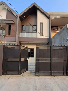 Dijual Rumah Cantik Meruya Utara, Jakarta Barat