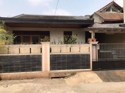 Dijual Rumah di Ciputat Baru Jl Cendrawasih