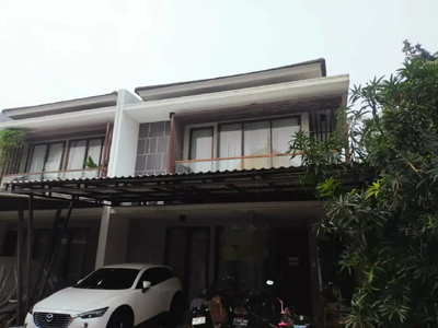 Dijual rumah Furnish hoek di Cluster Greenwood Golden City Bekasi