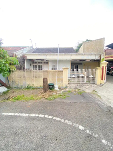 Dijual Rumah Hitung Tanah Dekat Jalan Poros Suhat Kota Malang