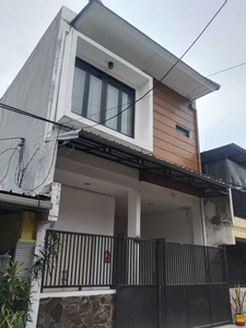 Karangpilang Surabaya | Rumah 84 m² SHM Gunung Sari Indah Wiyung
