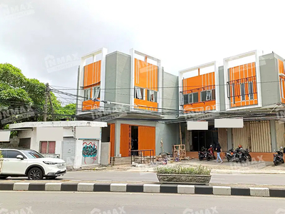 Ruko Bagus 2 Lantai dan Basement Disewakan di Sukarno Hatta Malang