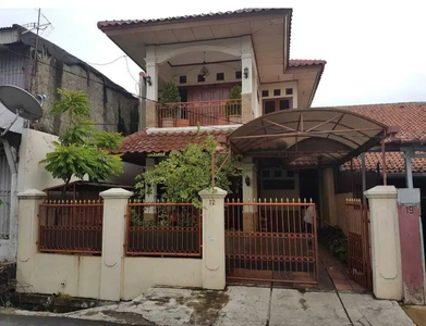 Rumah 2 Lantai Di Bukit Duri Tebet , Jakarta Selatan.