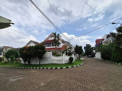 Rumah Cantik 2 Lantai di Lingkungan Asri Bogor