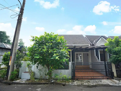 Rumah Cantik di Serpong Tanah 112, Sudah All in Bisa KPR J10461