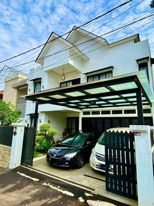 Rumah di Lebak Bulus Jakarta Selatan Full furnished