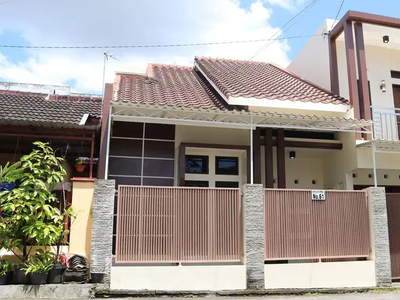 Rumah murah 2 lantai dalam perumahan di Purwomartani kalasan