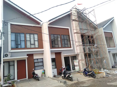 Rumah Murah 2 Lantai di Cisauk Tangerang, Booking 2Jt bebas Cara Bayar