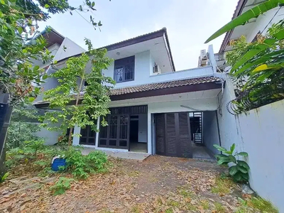 Rumah Pondok Indah Dijual. Hitung Tanah, Bangunan lama - NEGO sd DEAL