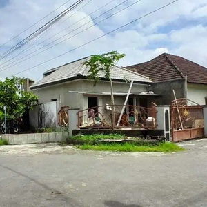 RUMAH PROGRES FINISHING BERBAH SLEMAN YOGYAKARTA