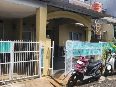 Rumah rapih siap huni perumahan dukuh zamrud mustika jaya kota bekasi