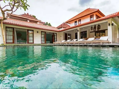 Sewa Harian Villa Mewah 4 Kamar Tidur di Seminyak Bali - BVI35558