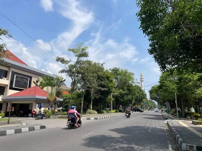 Tanah Dekat Pemda Sleman, Mangku Jalan Aspal