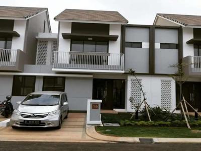 Rumah minimalis nyaman di summarecon Bandung