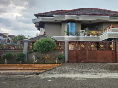 DI Jual Rumah Mewah 3 Lt
Siap Huni di Taman Modern Cakung JakartaTimur