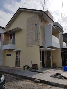 Dijual CEPAT MURAH : Rumah di Mutiara Puri Kembangan, Jakarta Barat