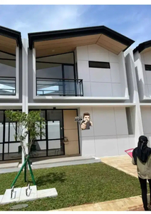 DIJUAL Rumah Cendana Cove Strategis